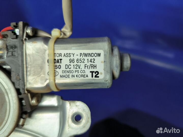 Стеклоподъемник передний правый Chevrolet Aveo 250