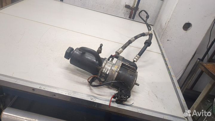 Насос усилителя руля Mercedes A W168, 2002