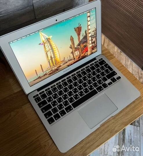 Apple MacBook Air 11 mid 2012 8GB RAM 64SSD