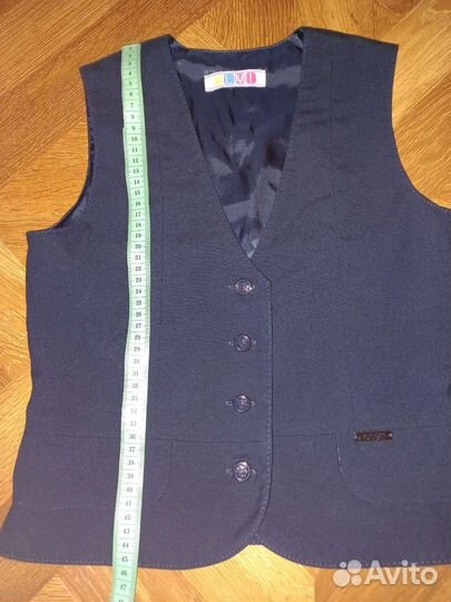 Жилетка тёмно-синяя