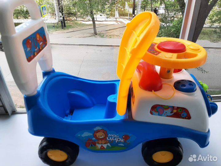 Детская машинка каталка