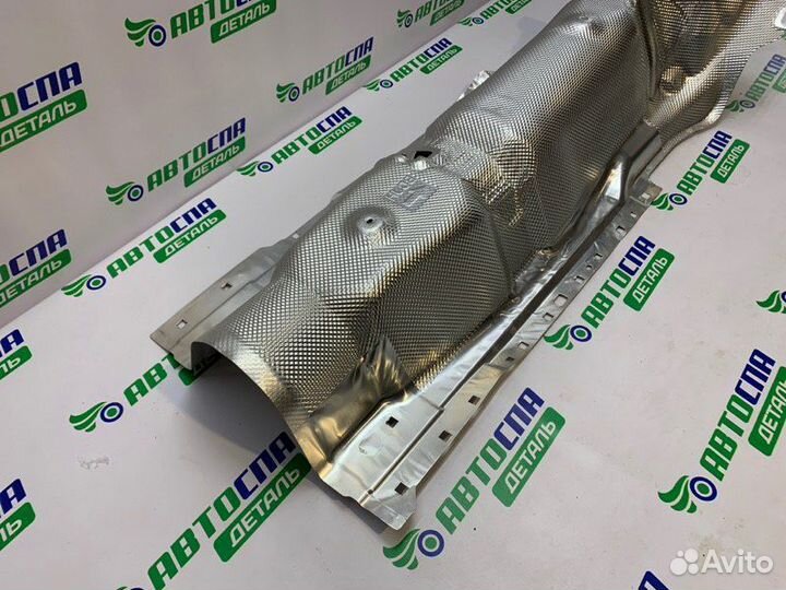 Изолятор тепловой передний Mazda Cx-30 кроссовер