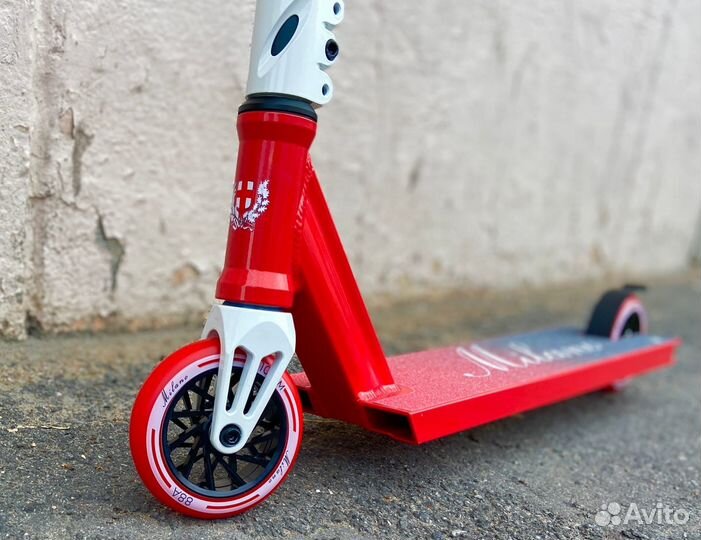 Трюковой самокат новый для стрита