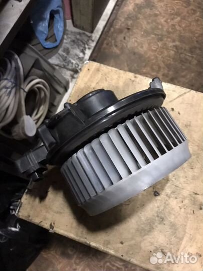 Тойота прадо 120 мотор отопителя