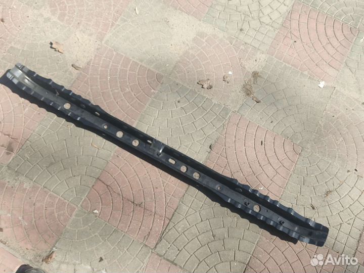 Поперечина передняя лк200 5716160020