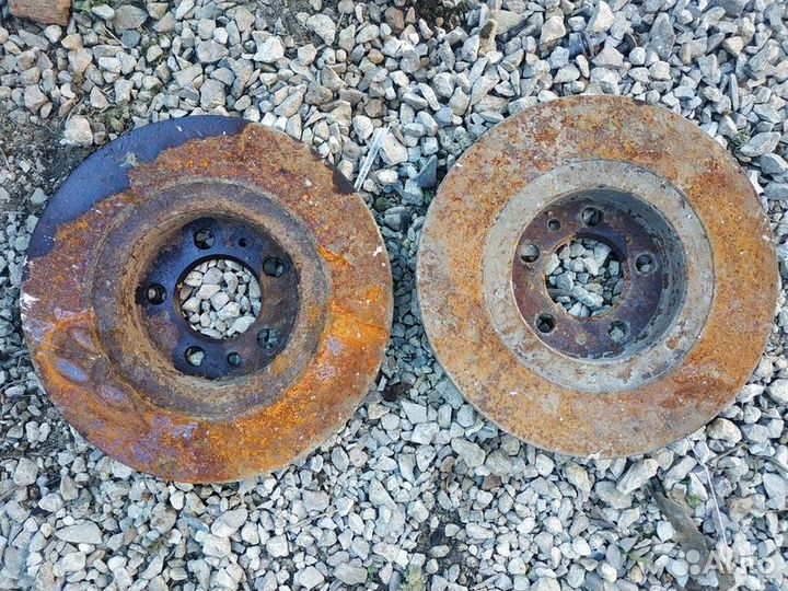 Диск тормозной передний Audi A3 8L