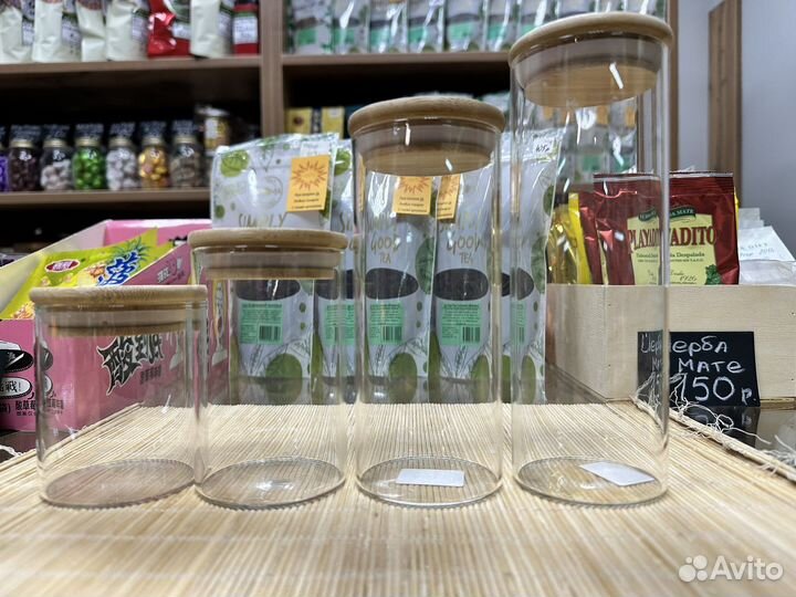 Банка стеклянная с бамбуковой крышкой