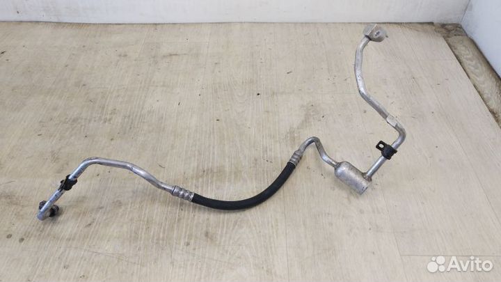 Трубка кондиционера Land Rover / Range Rover Sport / L494