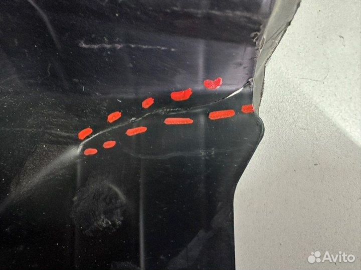 Дефлектор радиатора передний правый Toyota Camry