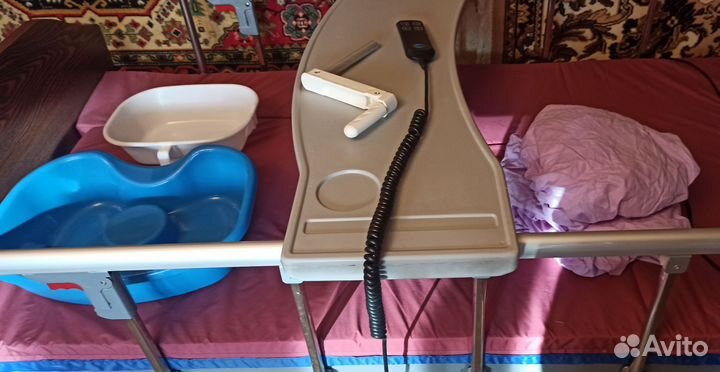 Кровать для лежачих больных с электроприводом