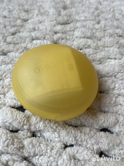 Накладка для кормления Medela р-р S (1 шт) новая