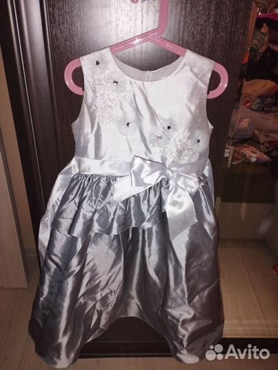 Платье нарядное для девочки