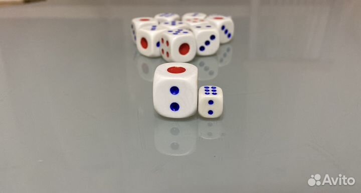 Кубики кости зарики