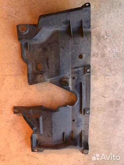 Защита днища левая Lехus rх450h