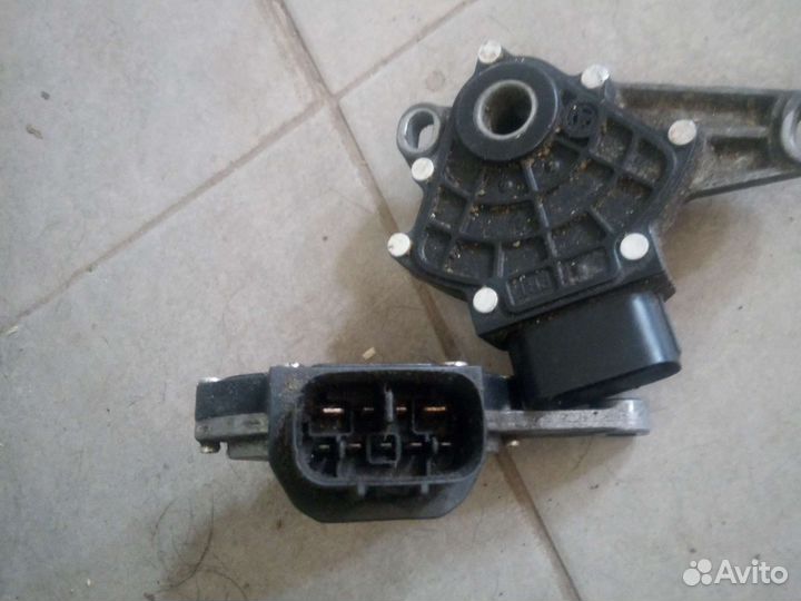 Датчик положения селектора АКПП Chevrolet Lacetti