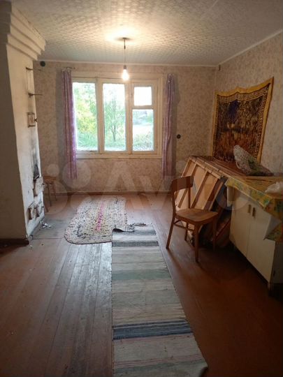 3-к. квартира, 50 м², 1/2 эт.