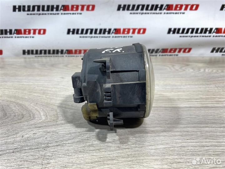 Фара противотуманная правая Ситроен С4