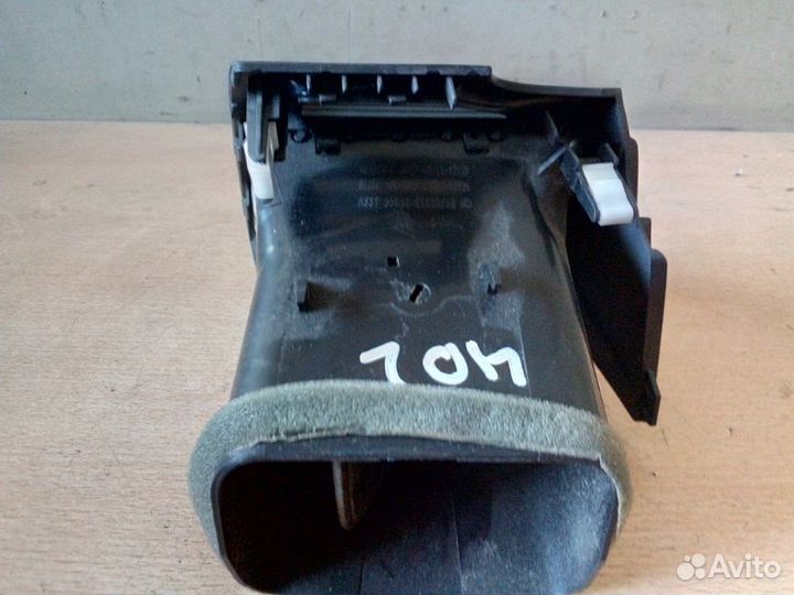 Дефлектор воздушный правый Toyota Camry V40 2.4