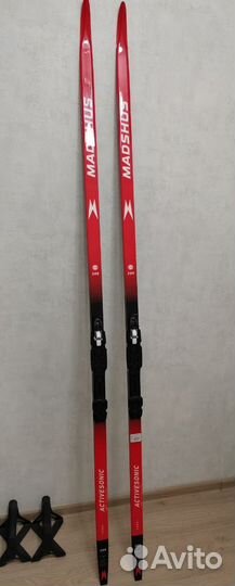 Беговые лыжи