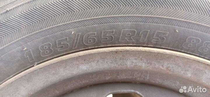 Kumho Solus KH17 185/60 R15