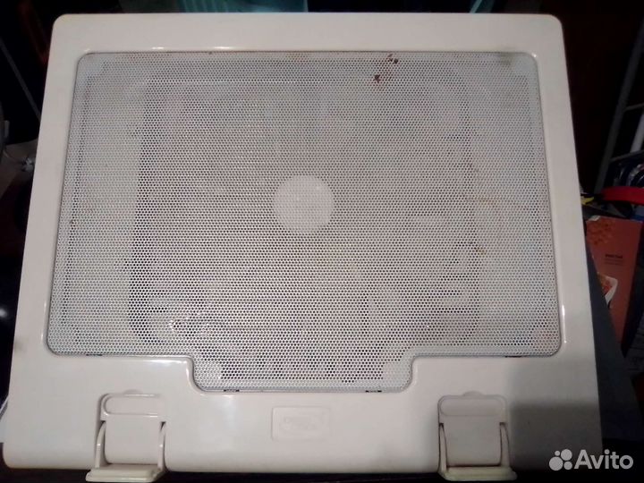 Подставка для ноутбука с вентелятором deepcool