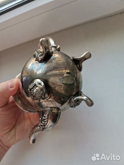 Красивый заварочный чайник