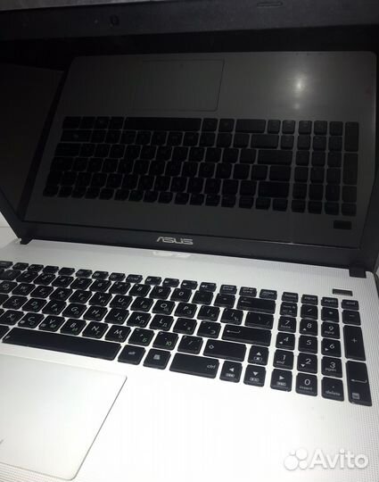 Ноутбук asus