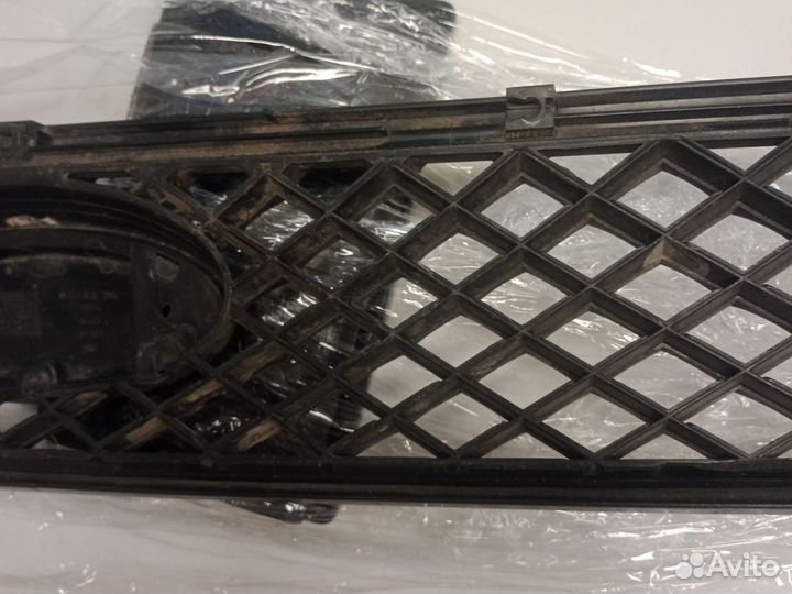 Решетка радиатора Ford Fusion