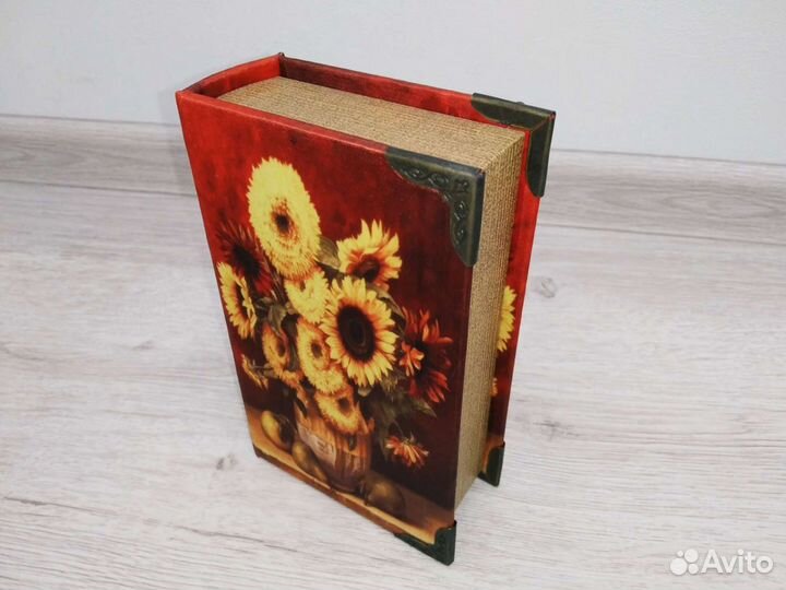 Ключница настенная