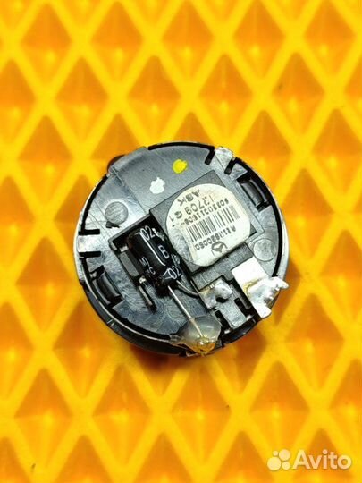 Динамик высокочастотный Mercedes E W212 3.5 2010