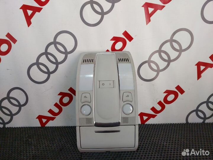 Audi a6 c6 плафон потолочный
