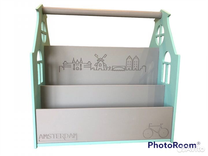 Полка для книг, игр по Монтессори. На колесах