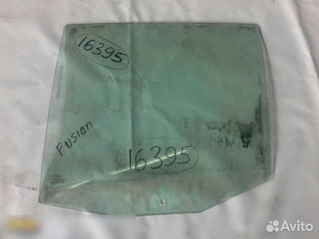 Стекло двери задней левой Ford Fusion 2002