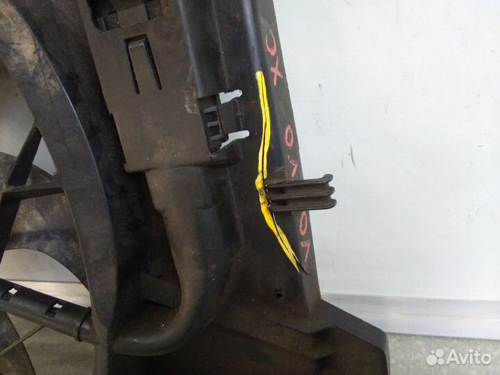 Диффузор радиатора Volvo XC90 2002-2015