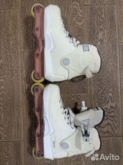 Роликовые коньки