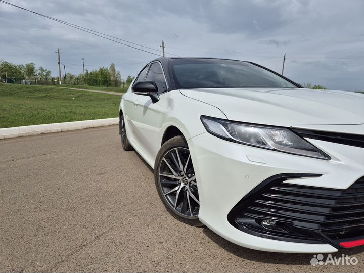 Toyota Camry 2.5 AT, 2021, 25 000 км