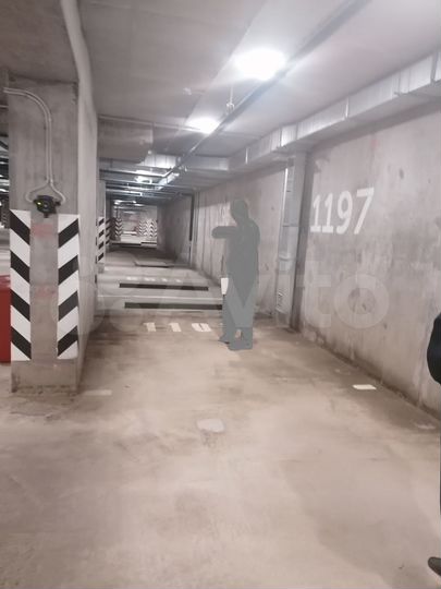 Машиноместо, 15 м²