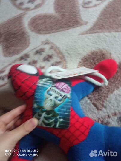 Человек-паук игрушка