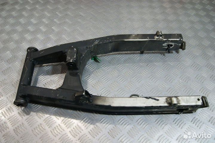 Маятник Suzuki SV400S