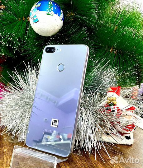 HONOR 9 Lite, 3/32 ГБ