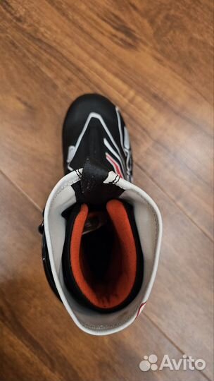 Лыжные ботинки коньковые Spine Concept skate