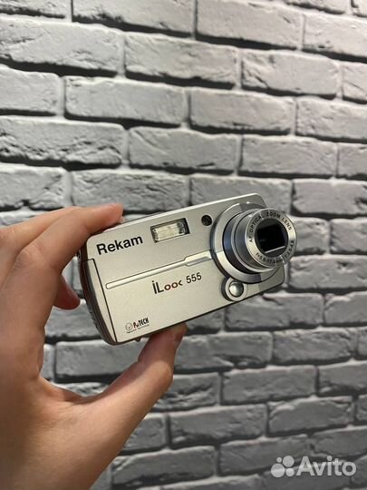 Компактный фотоаппарат Rekam iLook-555