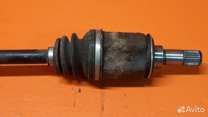 Привод задний левый Honda Crosstour 2010