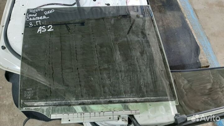 Тойота Ленд Крузер Стекло заднее правое AS2 Прав