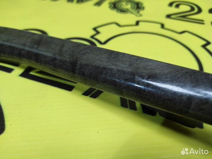 Накладка на торпедо декоративная передняя правая