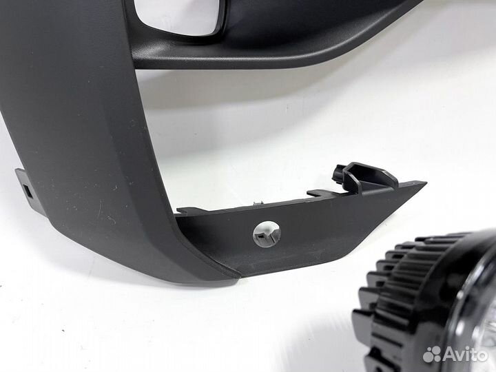 Комплект птф Веста NG cross под парктроник (dlaa)