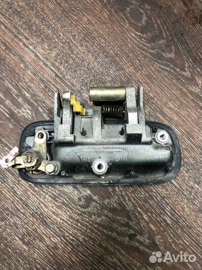 Ручка двери внешняя передняя левая Toyota Mark Ii