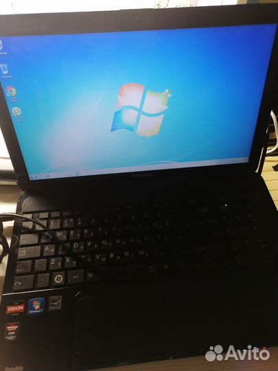 Ноутбук toshiba