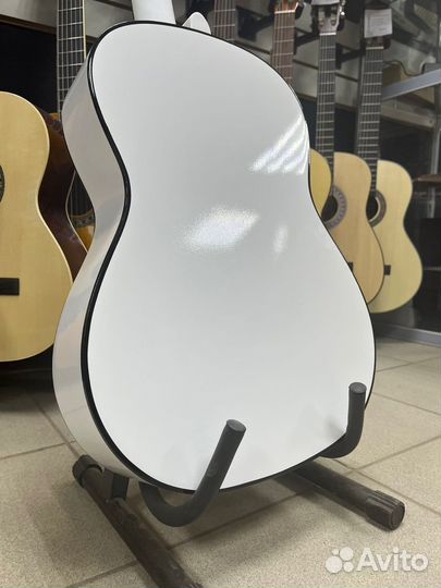 Классическая гитара Белая 4/4 Новая