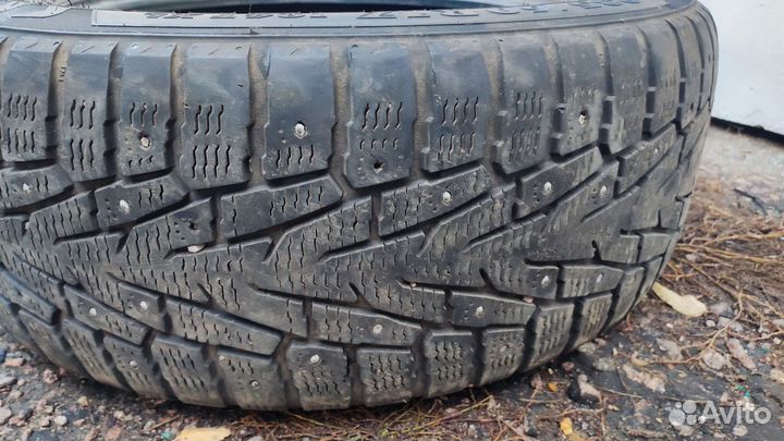 Nokian Tyres Hakkapeliitta 7 SUV 235/60 R17 106T